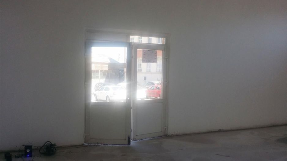 Spatiu: comercial, showroom, productie de inchiriat in Bartolomeu - Poză 20