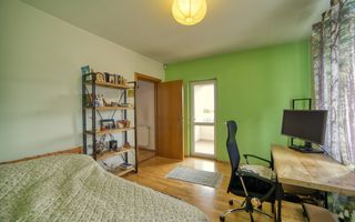 Casa complet mobilata 5 camere 3 bai curte generoasa - Poză 25