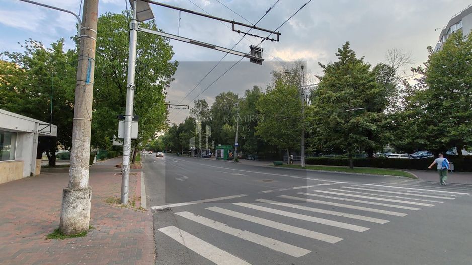 Garsoniera Metrou Costin Georgian, spatioasa, mobilata - Poză 18