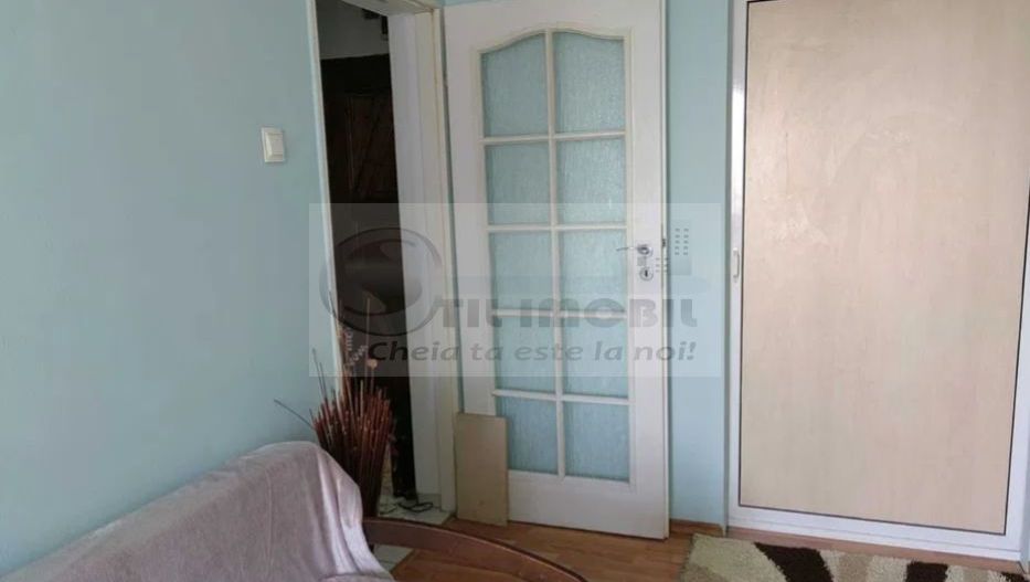 Apartament 2 camere - Zona Piața Nicolina - 400 Euro - Poză 2