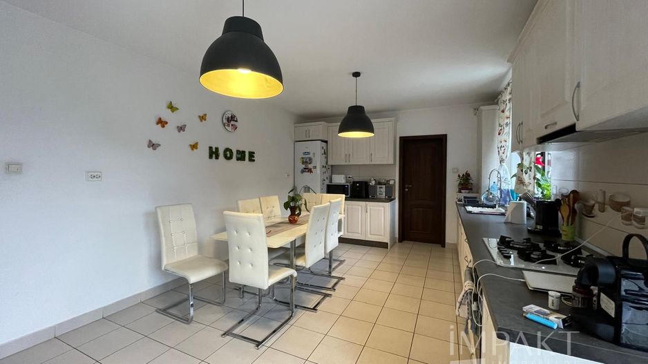 Casa  cu 4 Camere si Garaj in Cartierul Someseni, Cluj-Napoca - Poză 28