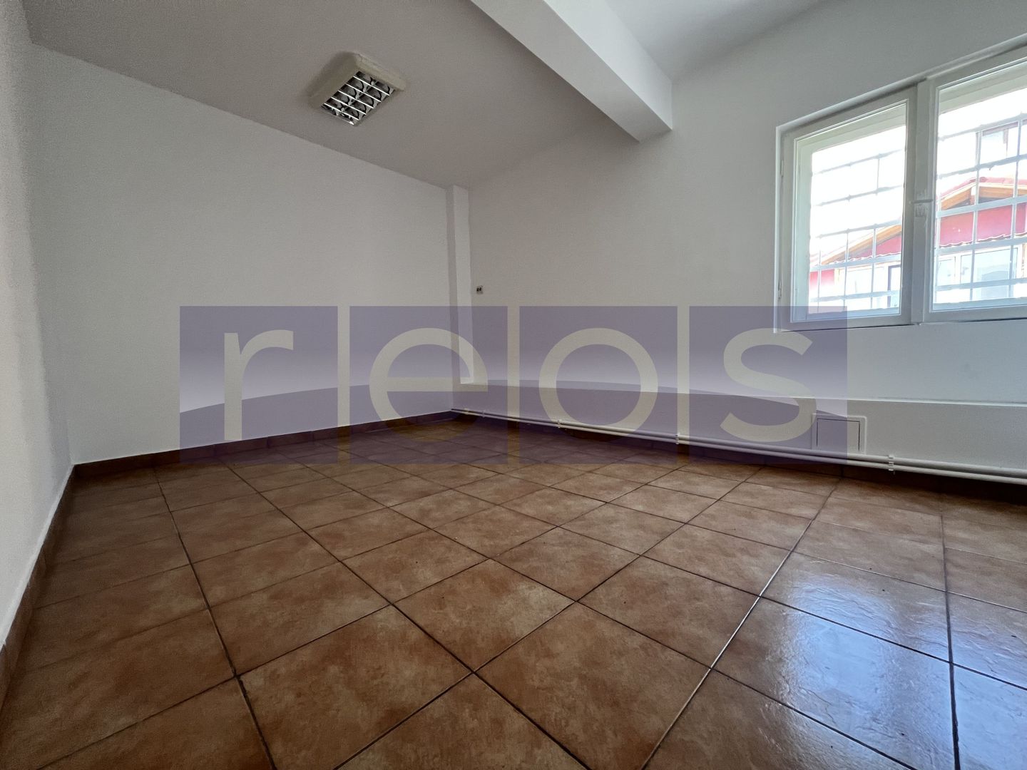 INCHIRIERE VILA | ZONA VITAN | 9 CAMERE - Poză 2