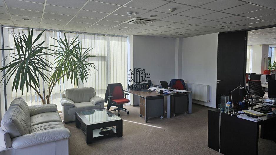 Clădire de Birouri și Spații Comerciale – Zona Ultracentrală - Poză 3