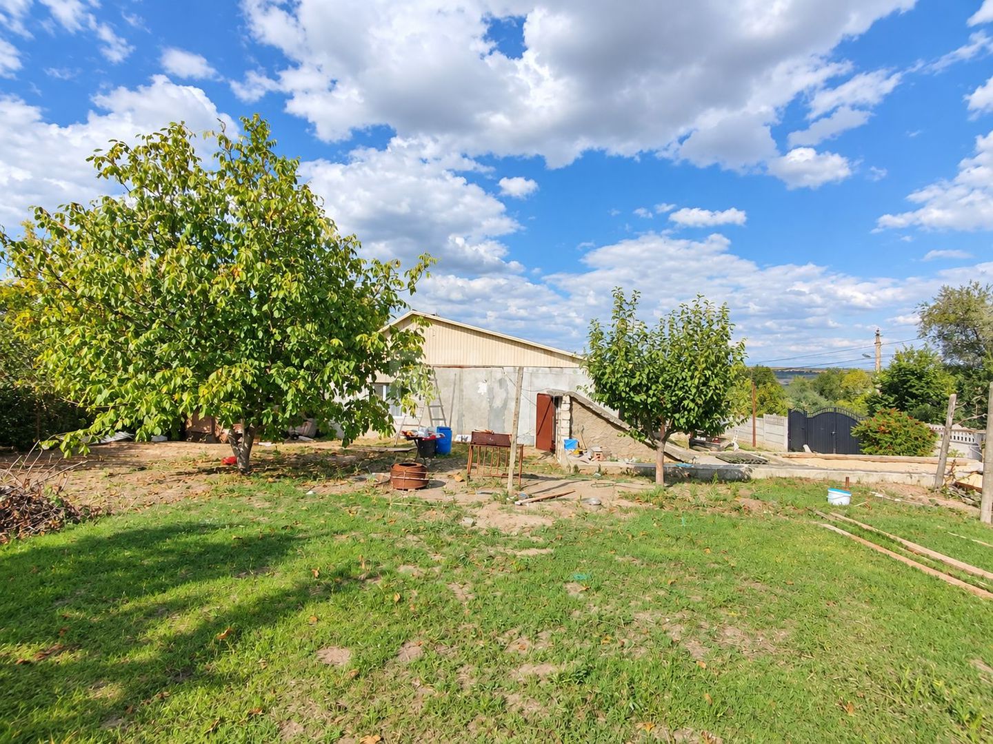 CASĂ DE VÂNZARE – 80 m² | 2 CAMERE + LIVING | 13 ARI | RUSENI ANENI NOI - Poză 4
