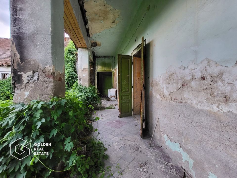 Casa cu teren 1600 mp, Lipova - Poză 6