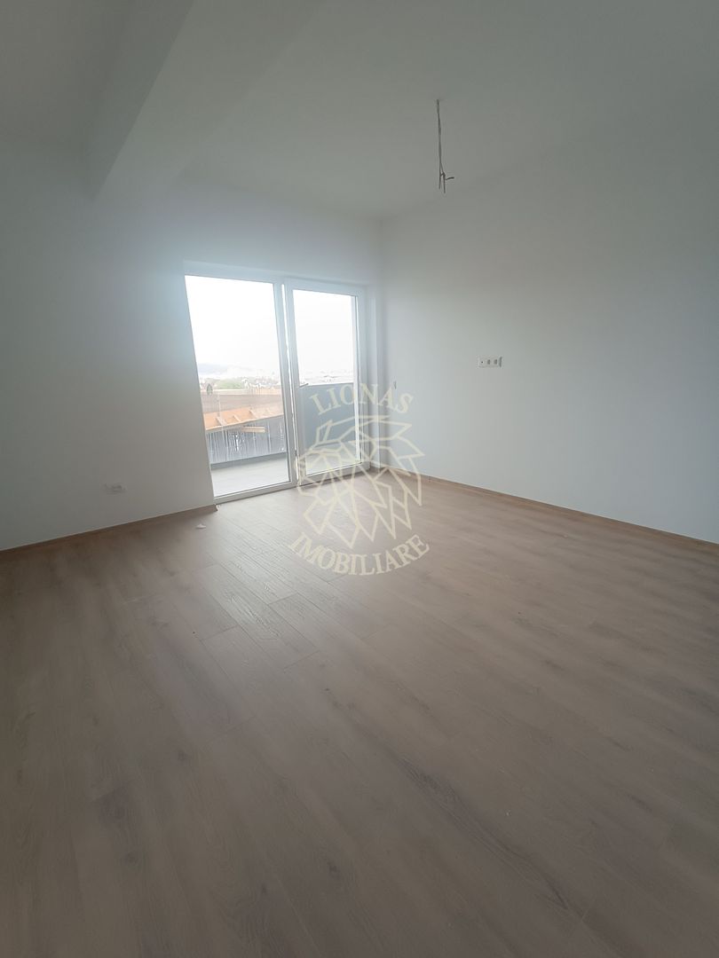 Apartament Nou 74 mp-3 camere-et 3-balcon 20 mp-lift-Zona Nord - Poză 2