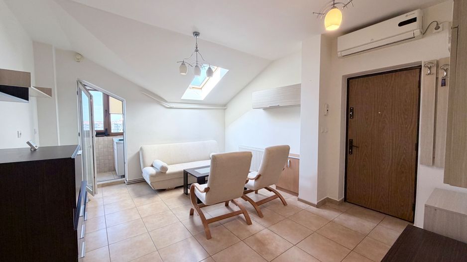 APARTAMENT SPATIOS CU LOC DE PARCARE - Poză 2