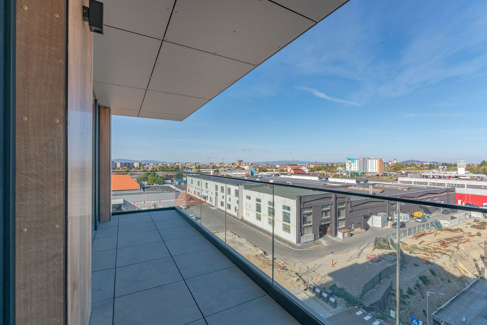 Studio Bartolomeu | 43 mp + Balcon 10 mp | Etaj 5/8 | Sală Polivalentă - Poză 12