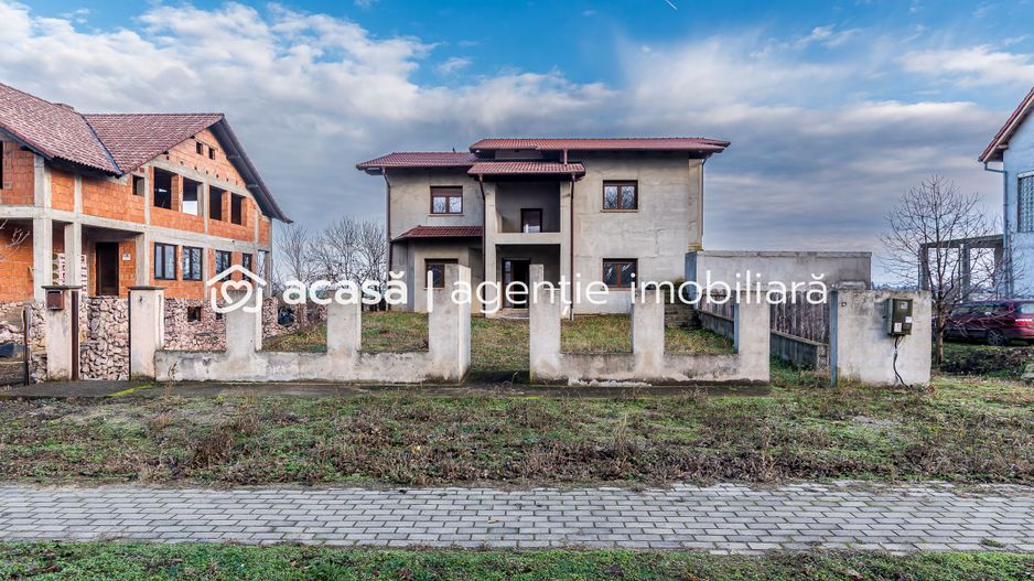 Casă spatioasa, construcție nouă – Zimandu Nou Teren 998 mp Comision 0 - Poză 2