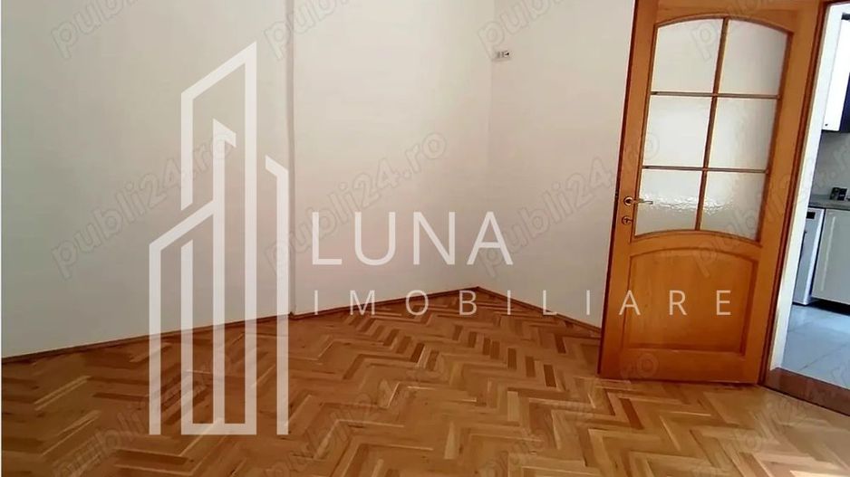 Spatiu birouri centru sau locuit - Poză 1