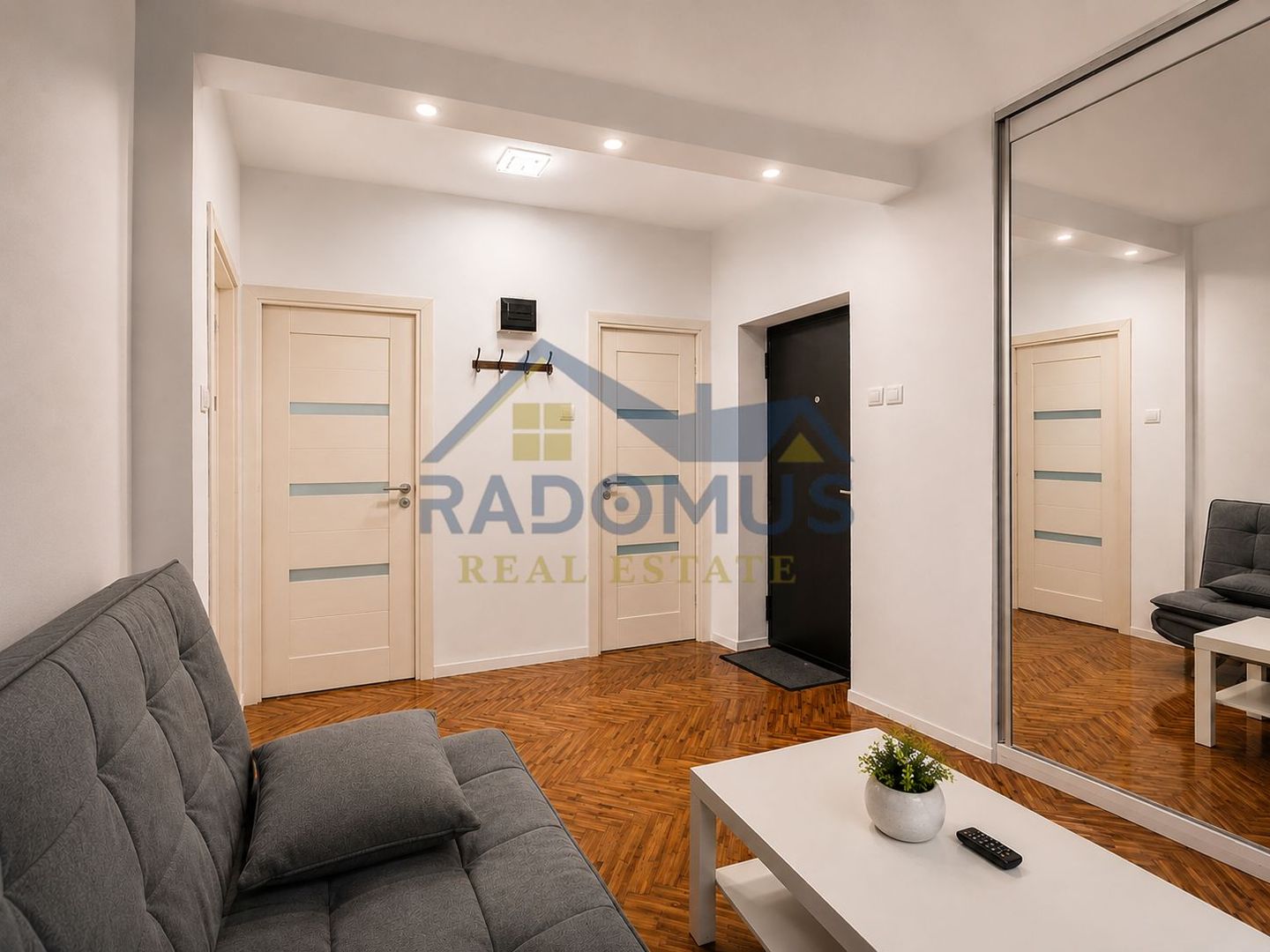 Apartament 2 camere | Renovat | Ultracentral| Boxa+Curte | 0% Comision - Poză 10