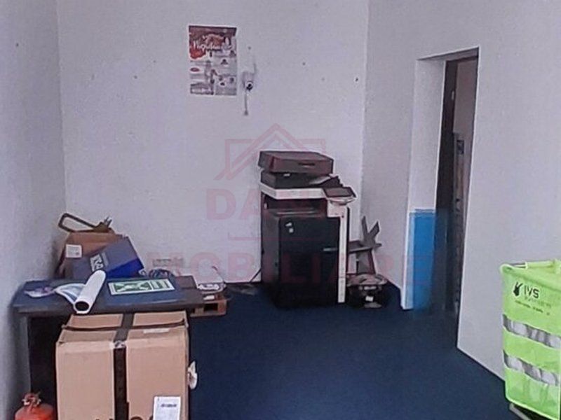 SPAȚIU COMERCIAL ÎN REȘIȚA, zona Govândari VÂNZARE\ COMISION O% - Poză 4