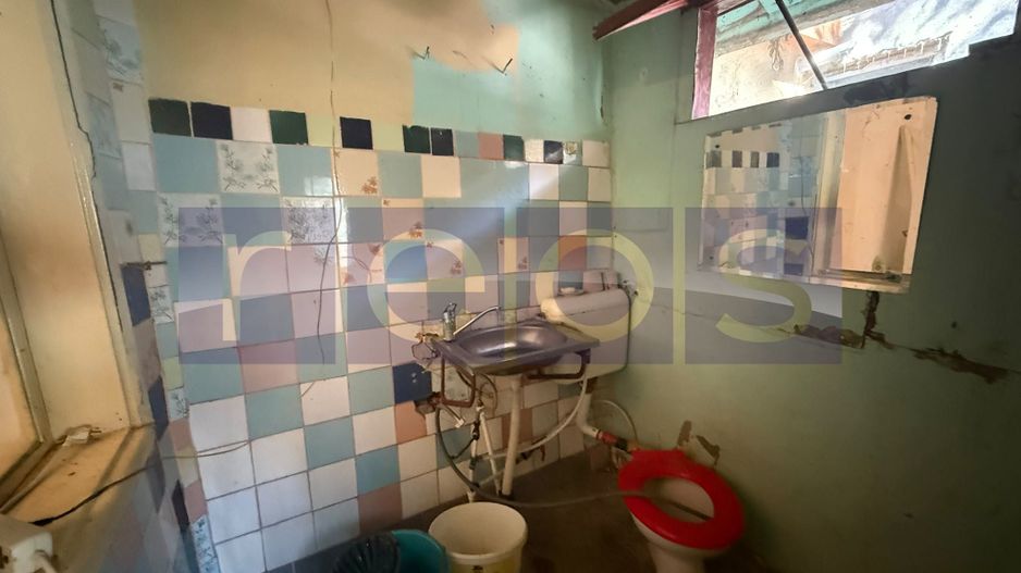 DE VANZARE CASA INTERBELICA  – 3 CAMERE - METROU STEFAN CEL MARE - Poză 8