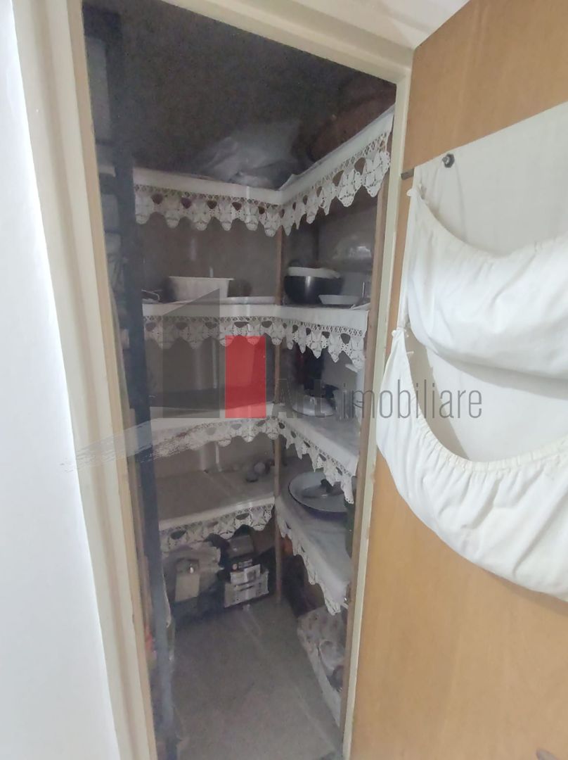 Vânzare apartament 3 camere Bd. Obregia - Pța Străduinței - Poză 12