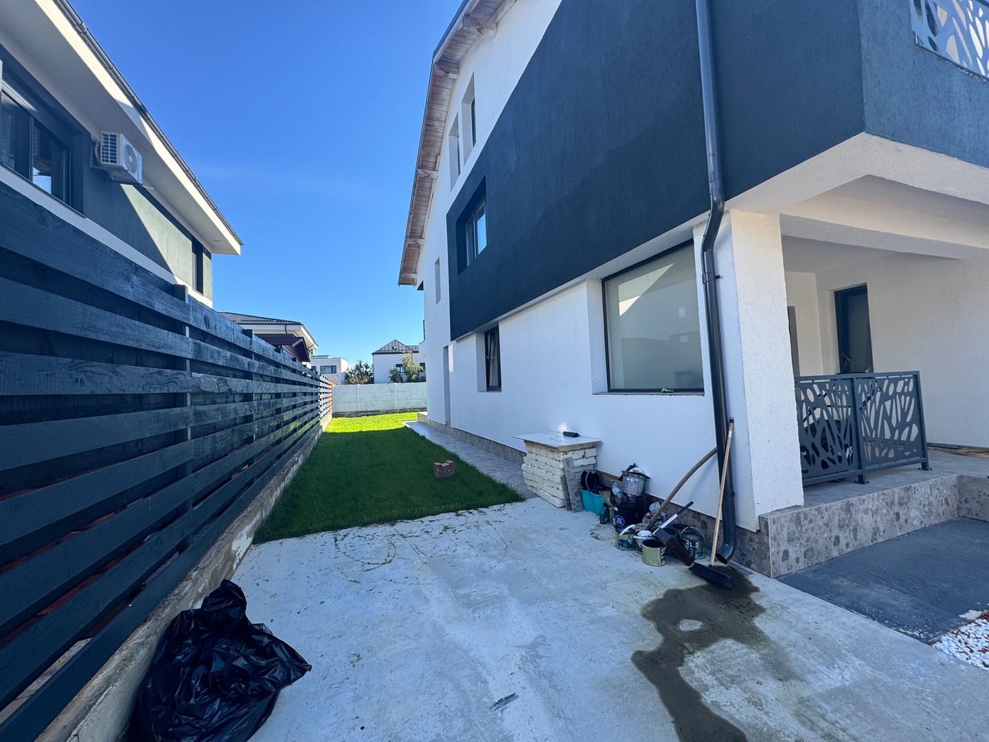 Vila 5 camere Otopeni Central-bucatarie si finisaje incluse - Poză 30