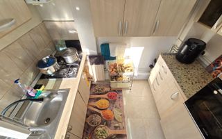 Casa 7 camere 3 bai 2 intrari Zona Garii - Poză 22