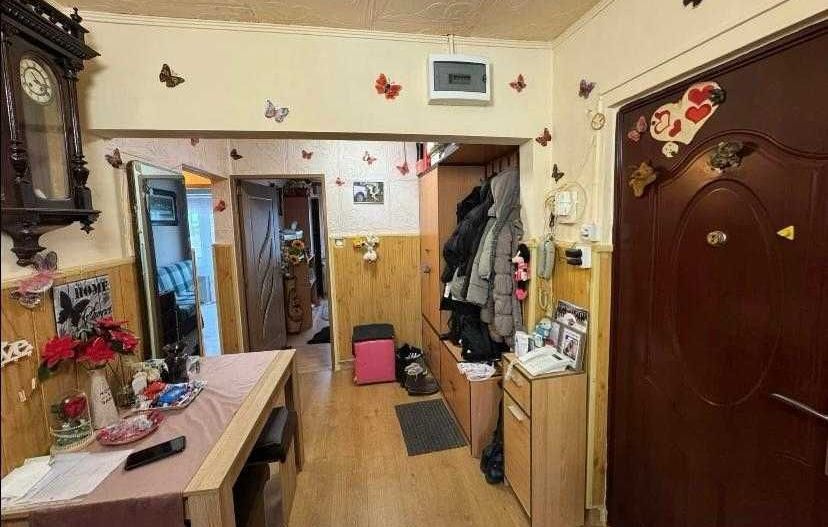 BRASADAS vinde ap 3 cam etaj 4/4 în Micro 17. - Poză 3