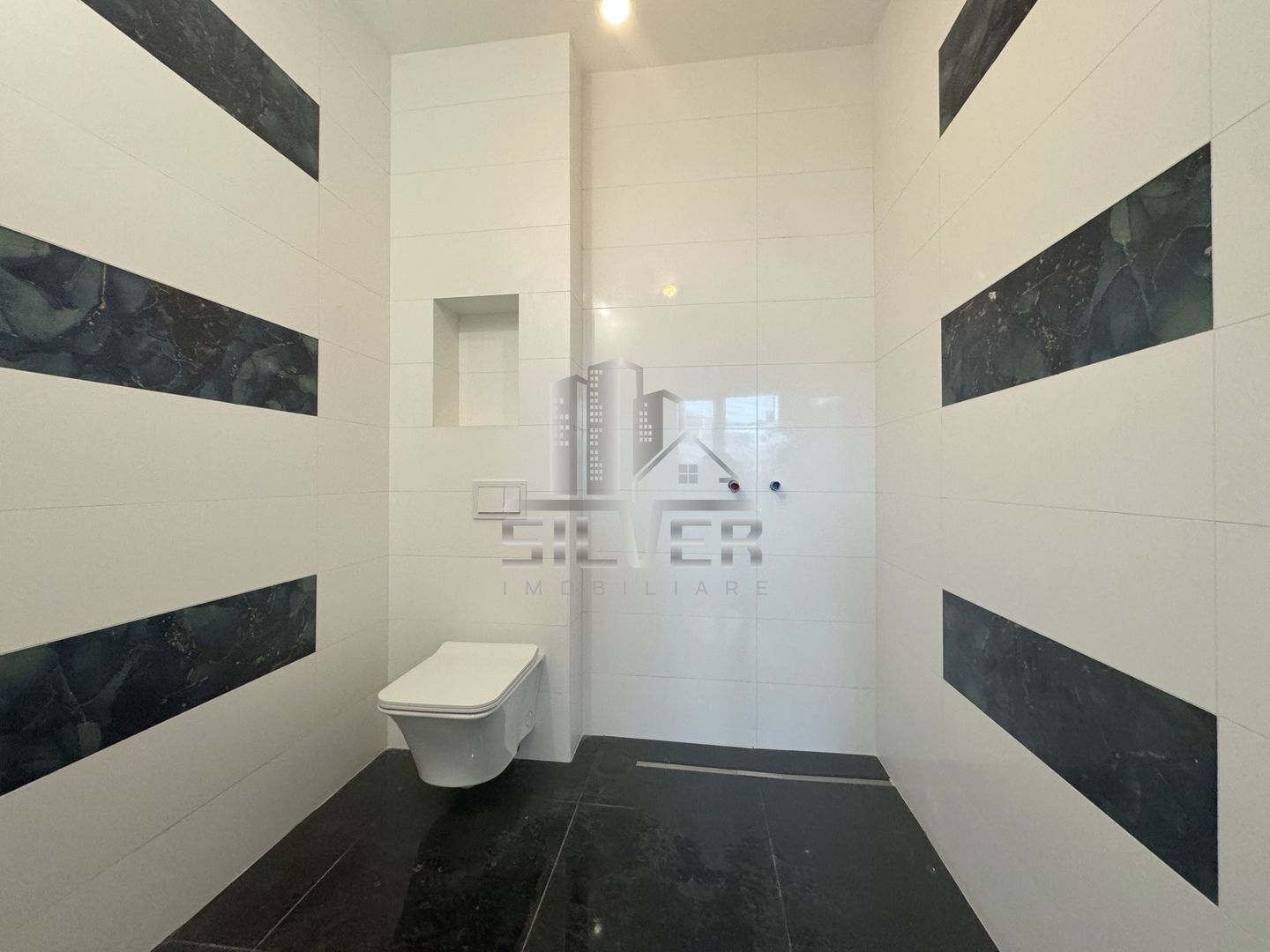 Apartament cu 3 camere/90 mp/parcare/View spectaculos. - Poză 6