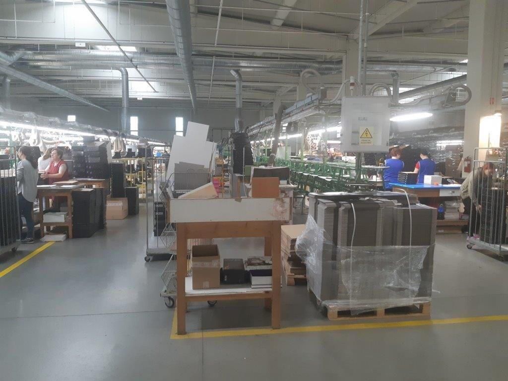 Hala de productie + birouri in Oradea - Poză 8