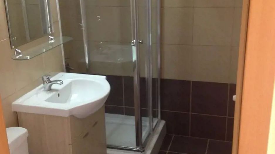 Garsonieră decomandată, mobilată, utilată, lângă Auchan Titan - Poză 5