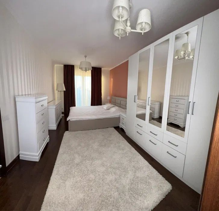 Inchiriere 3 camere cu parcare subterana zona Dristor - Poză 4