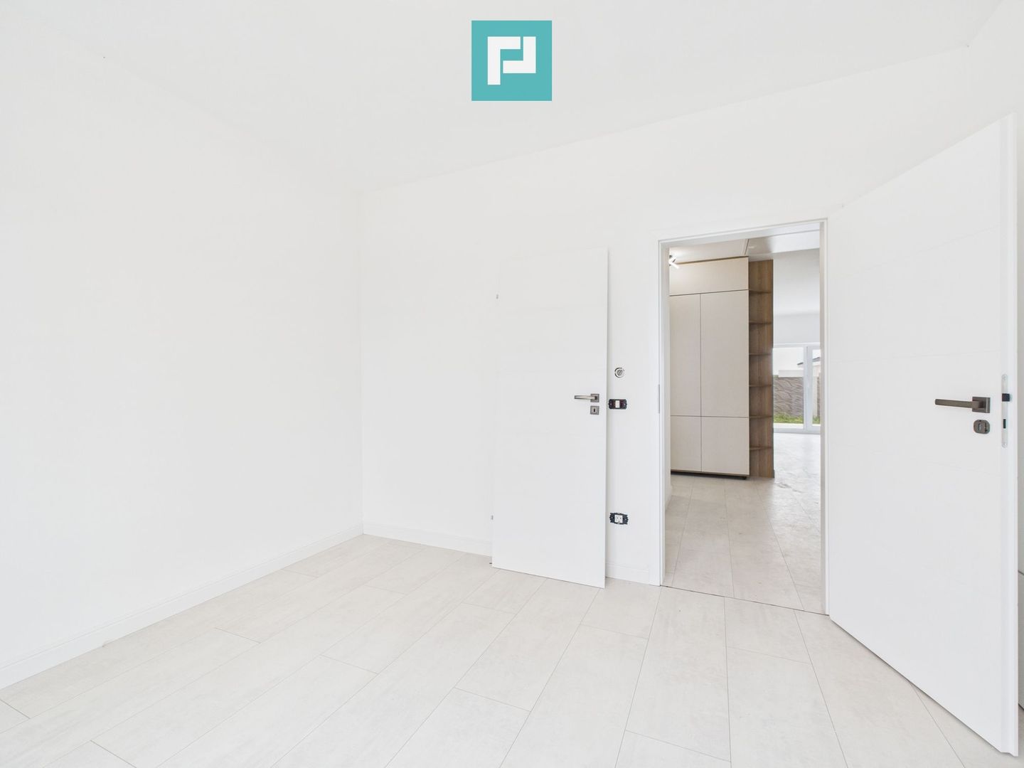 Duplex modern la Giarmata Vii - Poză 8