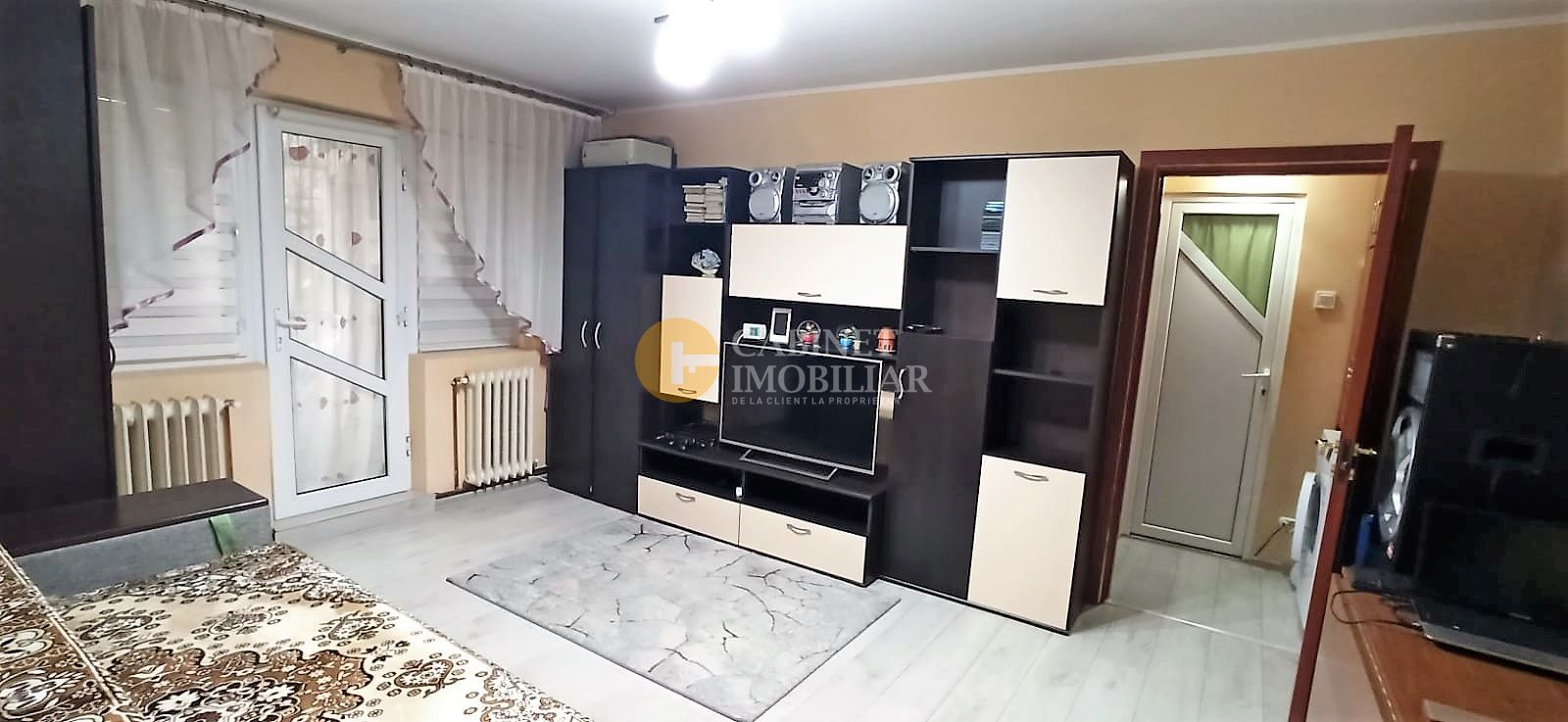 Apartament 2 camere, etaj 1, geam la baie, zona Mircea Cel Batran - Poză 1