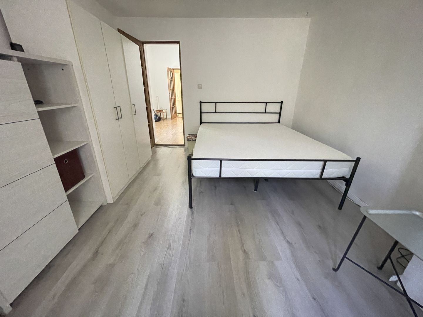 Casă la curte comuna în zona Balcescu - Poză 15