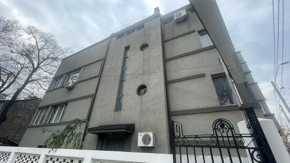 Vila ultracentrala de inchiriat - Poză 1