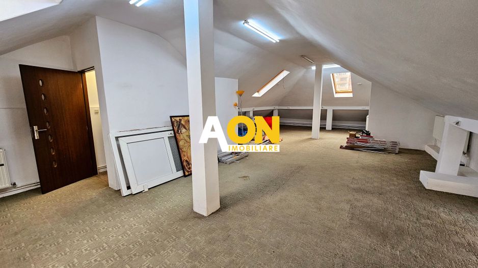 Spatiu comercial, 170 mp utili, pretabil pt regim hotelier sau birouri - Poză 12