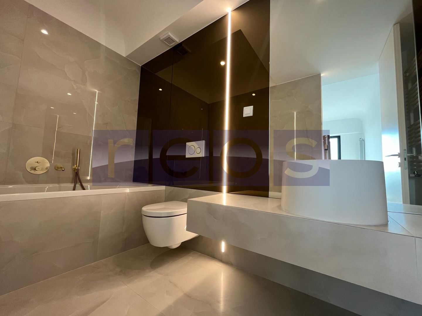 VANZARE 3 CAMERE DECOMANDAT | CORTINA NORTH - Poză 13