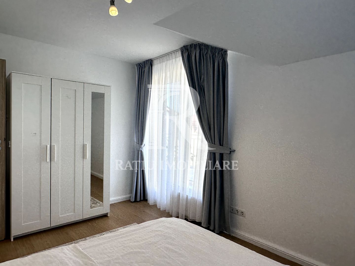 Casa de închiriat cu 4 dormitoare | Cartierul Tineretului | Oradea - Poză 17