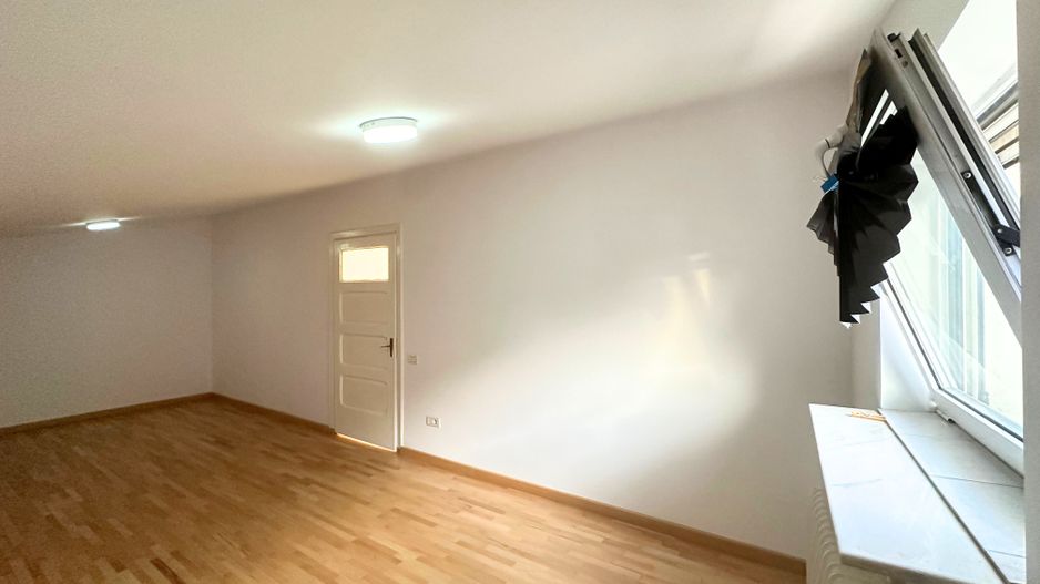 Oferim spre închiriere o proprietate de excepție zona Sisesti - Poză 37