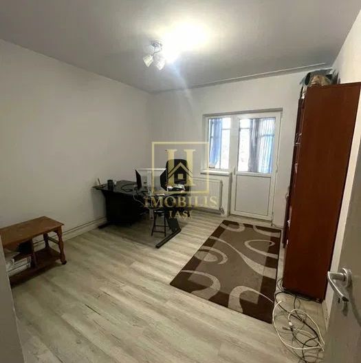 Apartament 3 camere decomandat 80 mp Valea Lupului 89000 euro - Poză 2