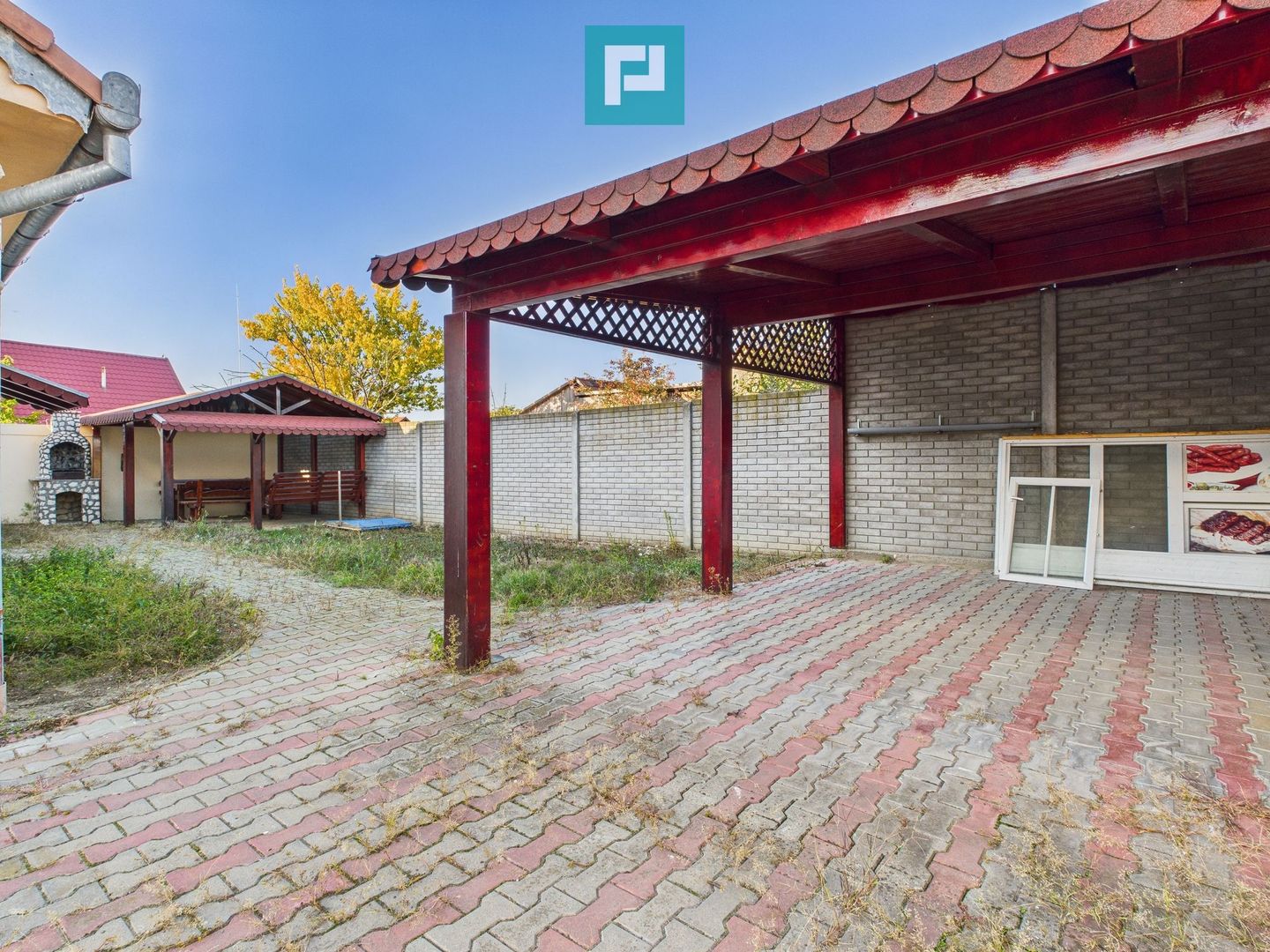 Casă spațioasă cu 4 camere în Vladimirescu - Poză 16