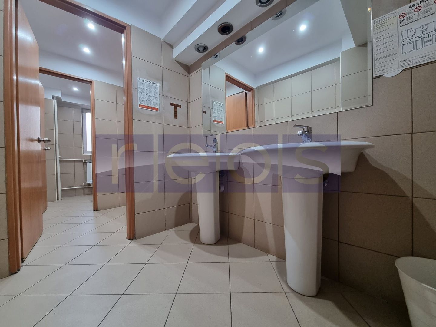 VANZARE SPATIU COMERCIAL | 30 CAMERE | ZONA UNIRII - Poză 43