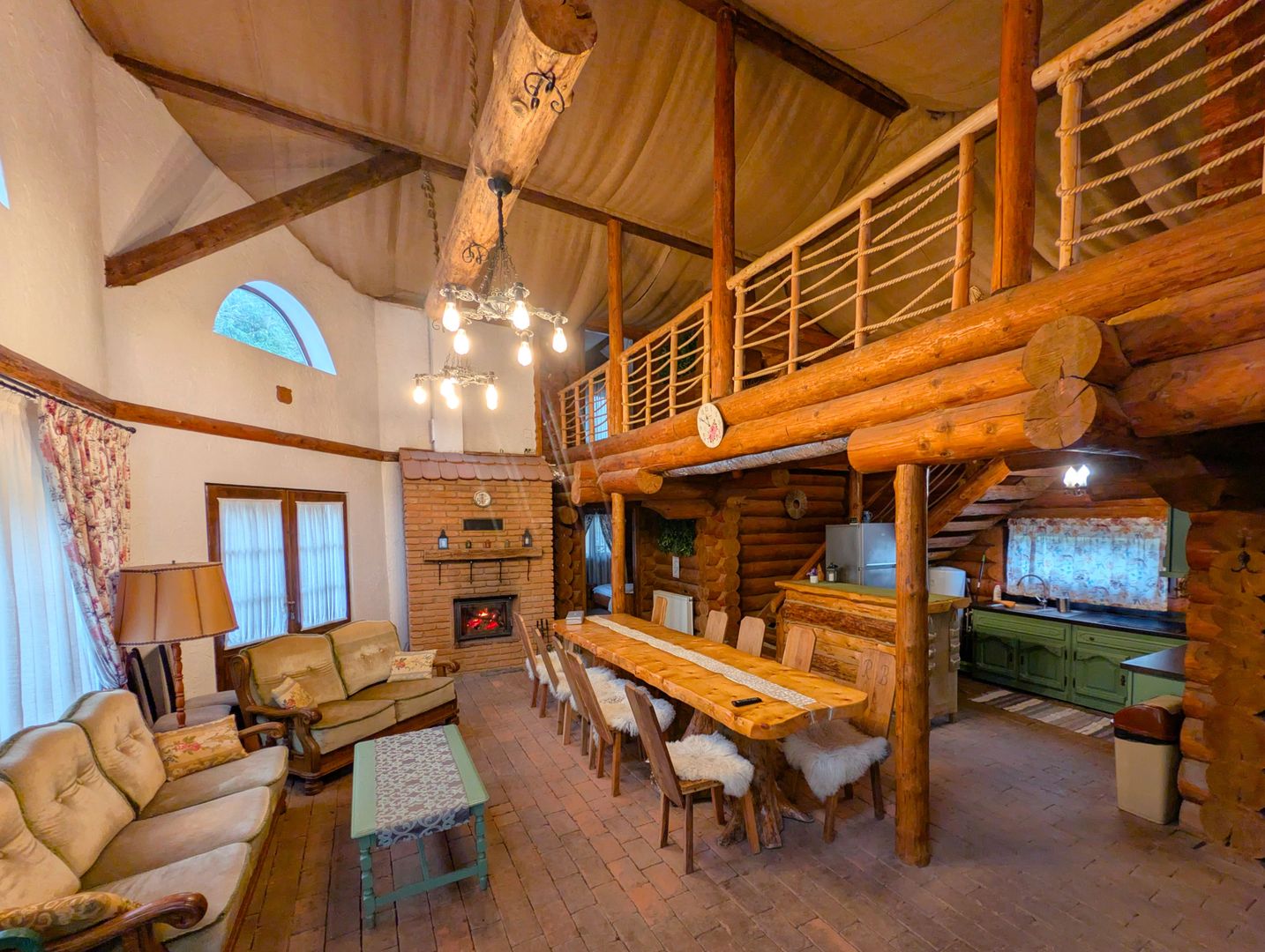 Cabana / Casa de vacanta pe Transfagarasan - Sibiu - Poză 2