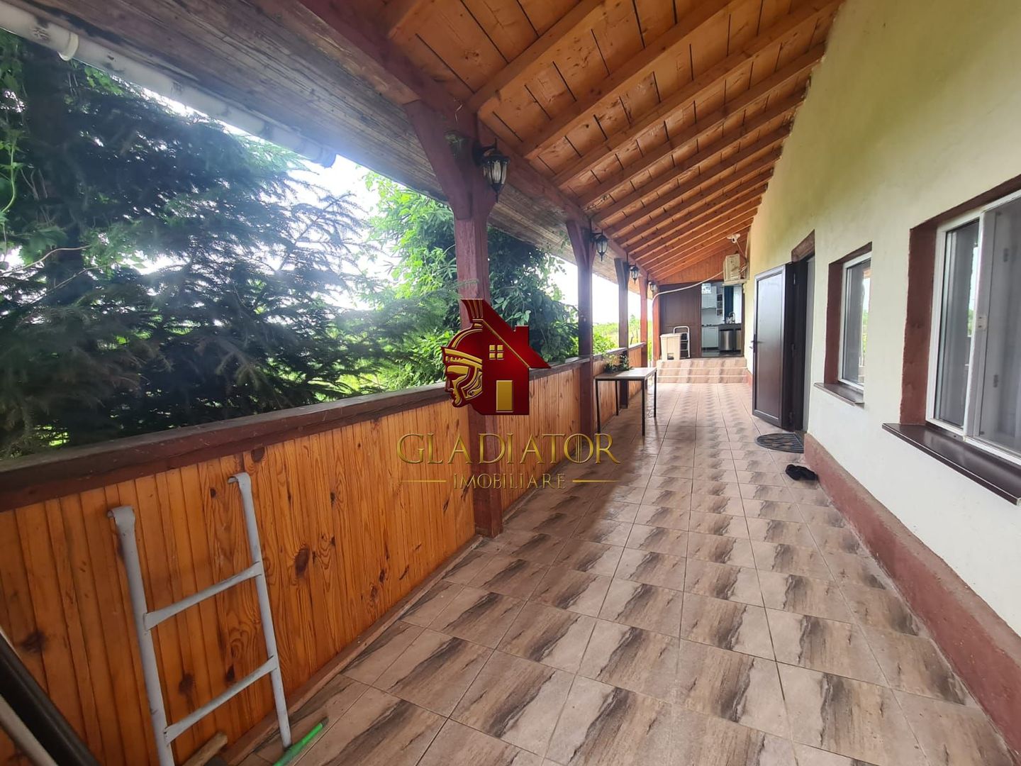 Casa + garaj + 5400 mp teren in Tomesti Goruni, zona de vis, nu rata - Poză 23