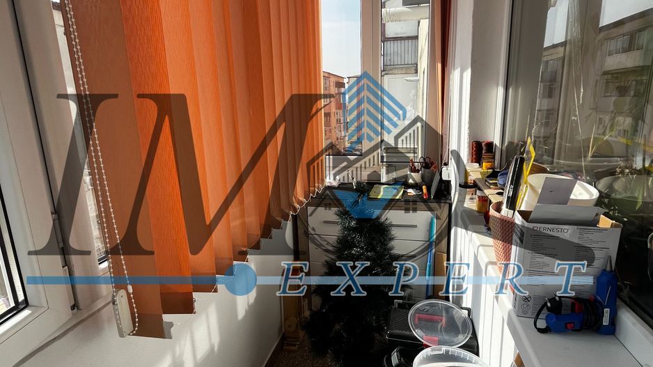 Apartament renovat cu 2 camere de vânzare in Sebeș - Poză 5