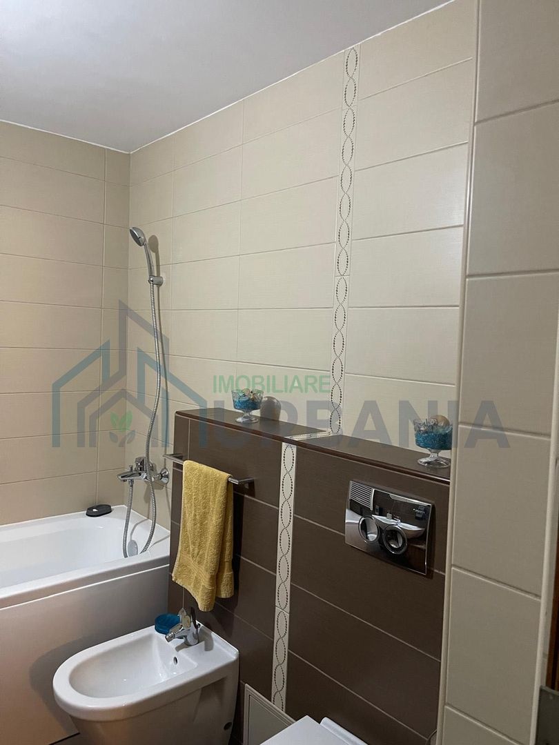 Apartament 2 camere Nicolina - Poză 3