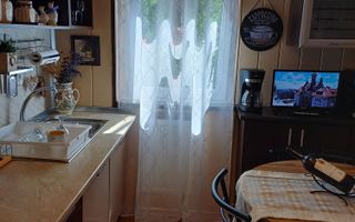 Apartament 2 camere semidecomandat - zona Astra - Poză 4