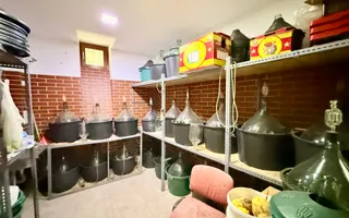 Piata Unirii Fantani Vila  500 mp utili curte 204 mp - Poză 21
