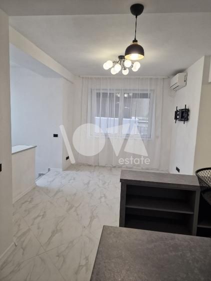 De închiriat Duplex 5 camere (parter + demisol) - vila Piata Romana - Poză 6