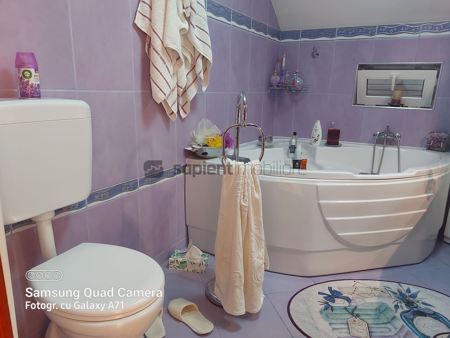Casa lux cu 5 camere in Rontau - Poză 20
