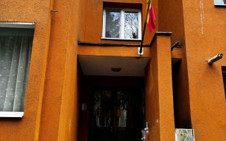 Apartament cu 2 camere, str.Lămâiței Dâmbu Pietros - Poză 1