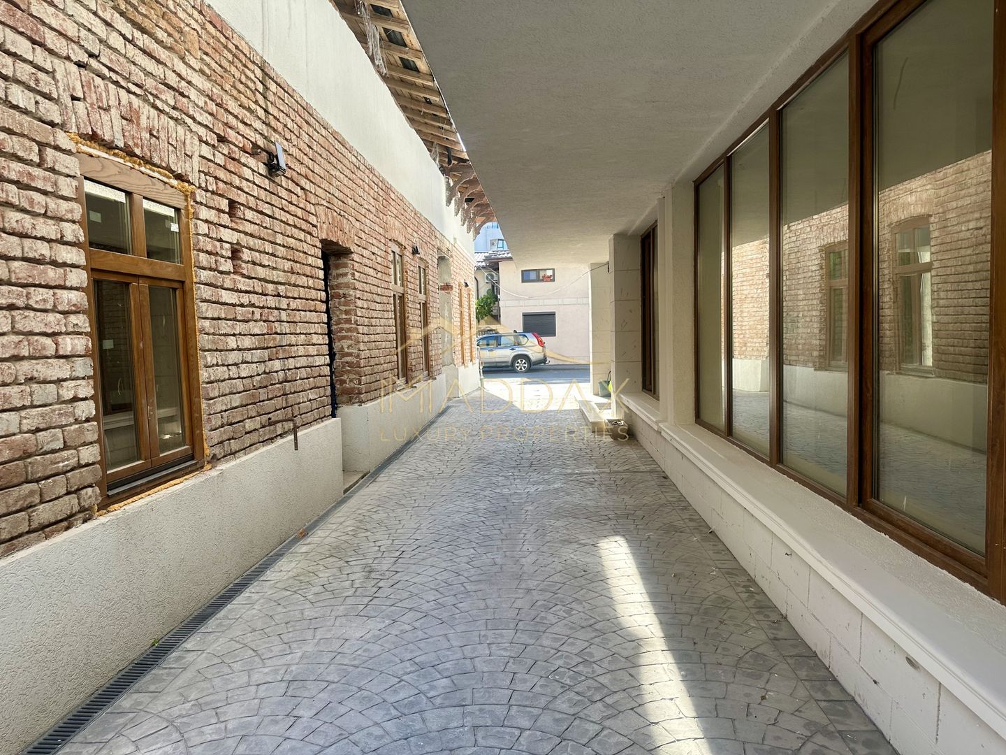 Spațiu comercial de lux pe Bulevardul Aviatorilor – 94 mp utili + terasa (135mp) - Poză 19