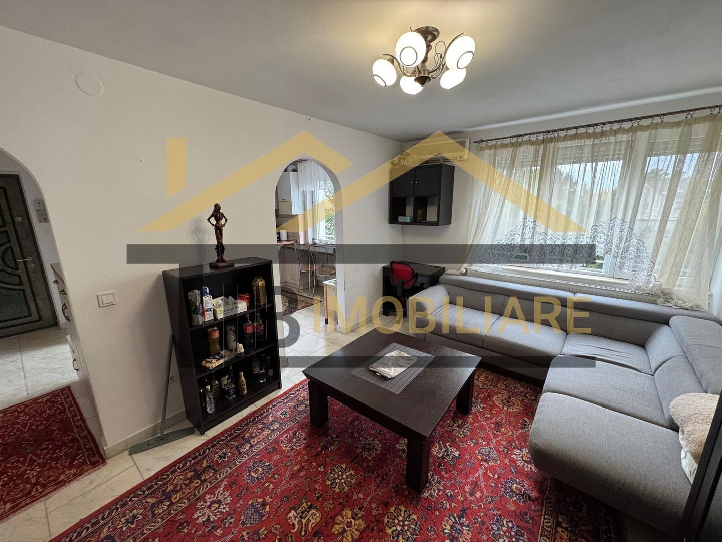 Apartament de 3 camere, garaj, 60mp, zona UltraCentrala - Poză 1