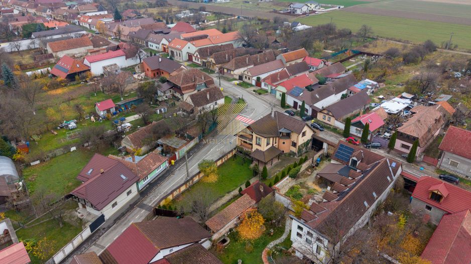 Reședință exclusivistă cu potențial investițional în centrul Cristian - Poză 32