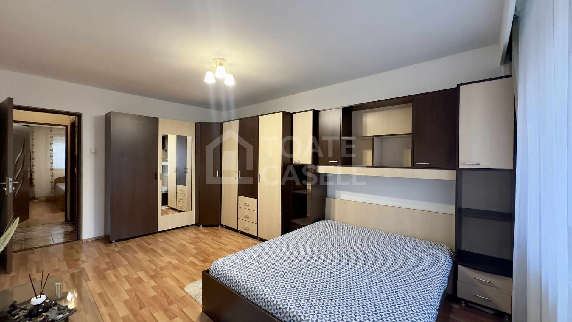 Apartament mobilat, 2 camere decomandat, lângă Iulius Mall - Poză 2
