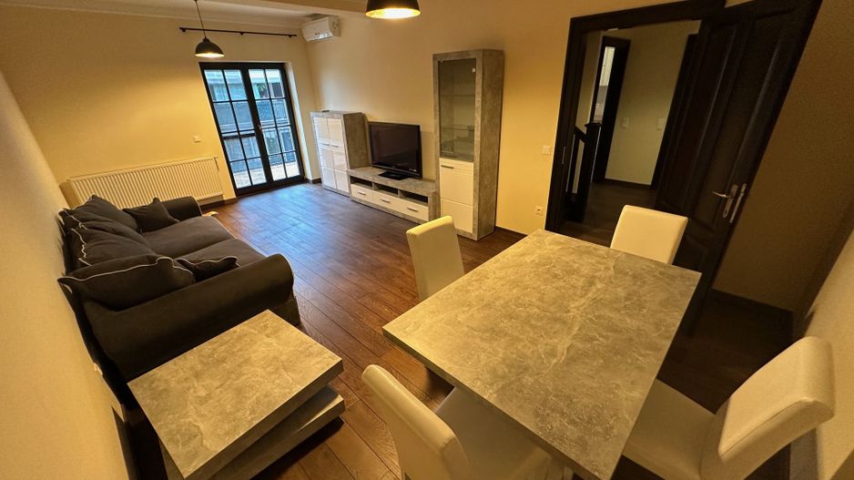 Apartament cu 3 camere zona Mehala - Poză 1